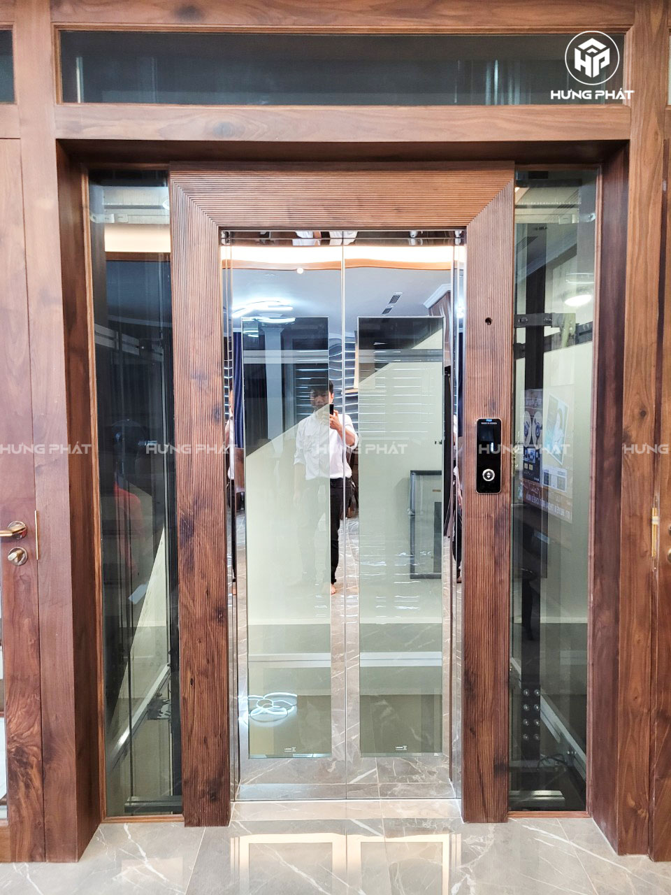 z4719404229704 85574a276ae2dc3fdb9ea32a32b2d785 Thang máy gia đình Hưng Phát