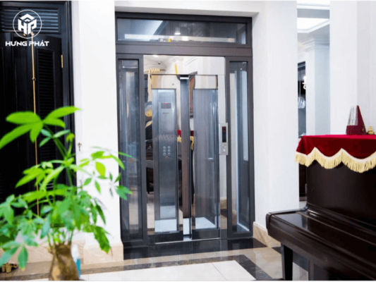 Thang máy thủy lực